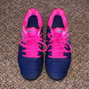 ASICS tennis shoes
